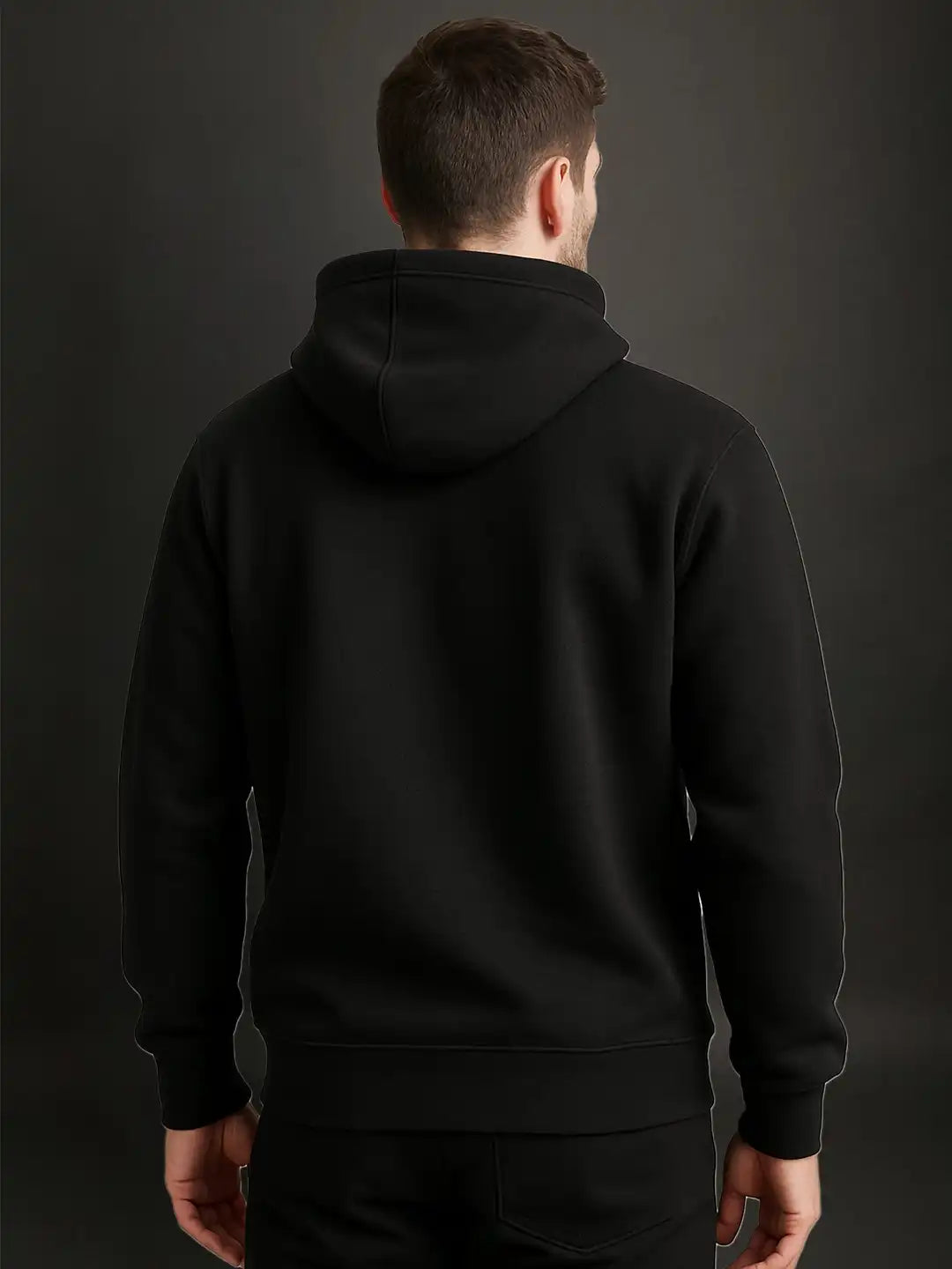 𝐃𝐞𝐢𝐭𝐲’𝐬 𝐓𝐡𝐫𝐨𝐰 𝐃𝐢𝐜𝐞 Regular Hoodie
