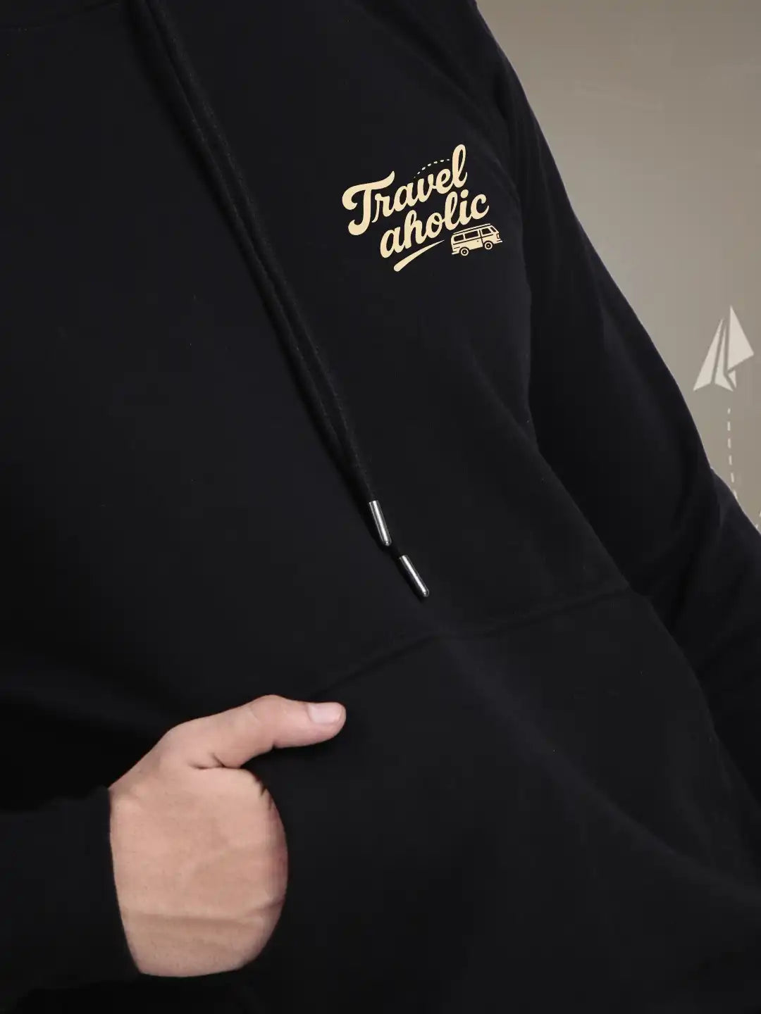 Journey Beyond: 𝐓𝐫𝐚𝐯𝐞𝐥𝐡𝐨𝐥𝐢𝐜 𝐄𝐱𝐩𝐥𝐨𝐫𝐞𝐫 Hoodie